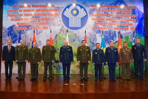 В г.Душанбе представители Вооруженных Сил КР приняли участие в очередном заседании Координационного комитета по вопросам противовоздушной обороны при Совете министров обороны государств-участников СНГ В г.Душанбе представители Вооруженных Сил КР приняли участие в очередном заседании Координационного комитета по вопросам противовоздушной обороны при Совете министров обороны государств-участников СНГ
