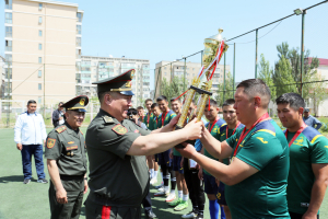 Завершился турнир по мини футболу и волейболу на Кубок министра обороны Кыргызской Республики
